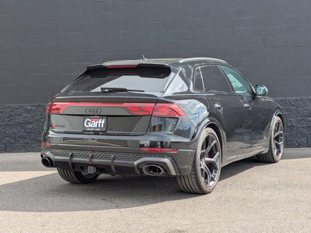 new 2025 Audi RS Q8 car, priced at $159,555