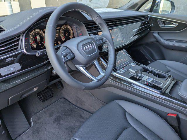 new 2025 Audi Q7 car, priced at $75,890