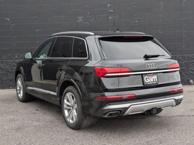 new 2025 Audi Q7 car, priced at $71,800