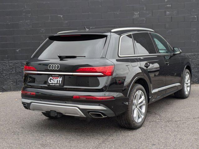 new 2025 Audi Q7 car, priced at $71,800