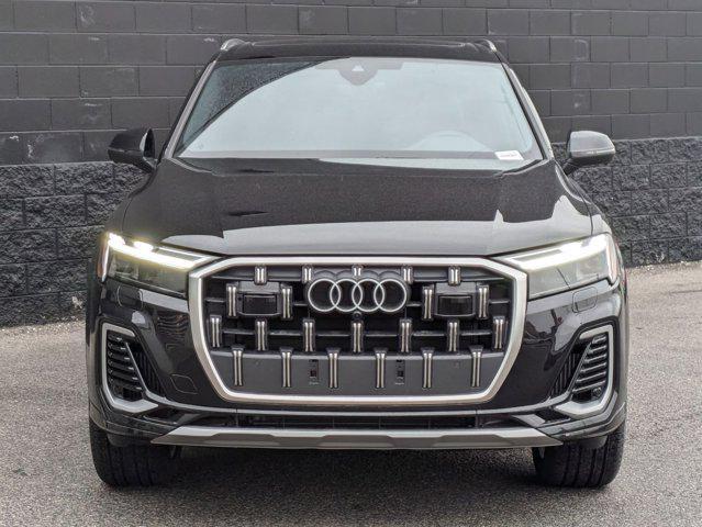 new 2025 Audi Q7 car, priced at $71,800