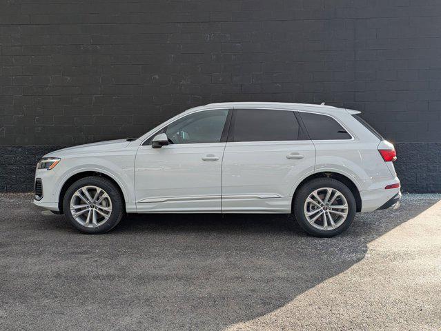 new 2025 Audi Q7 car, priced at $75,890