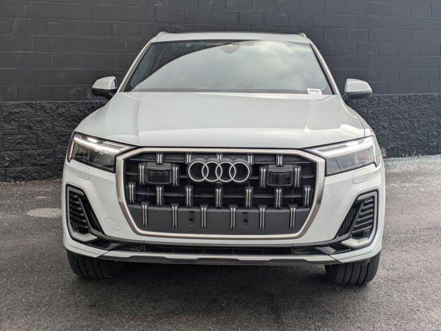 new 2025 Audi Q7 car, priced at $75,890