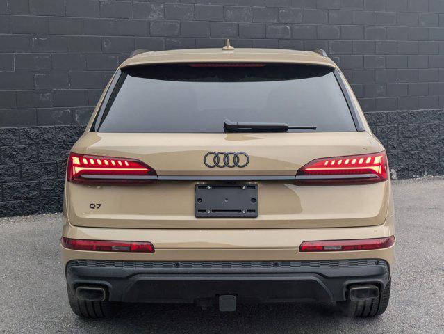 new 2025 Audi Q7 car, priced at $84,125