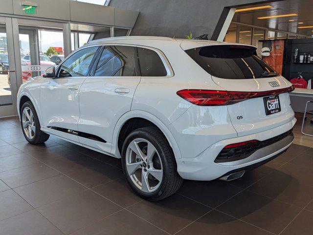new 2025 Audi Q5 car, priced at $61,485