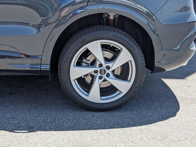 new 2025 Audi Q5 car, priced at $61,485