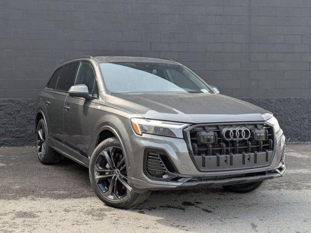 new 2025 Audi Q7 car, priced at $75,395