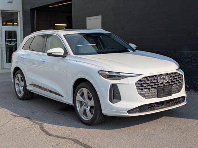 new 2025 Audi Q5 car, priced at $64,785