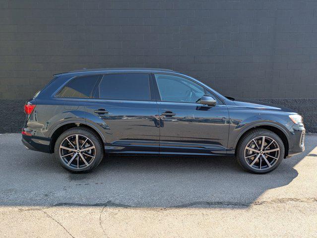 new 2025 Audi Q7 car, priced at $68,870