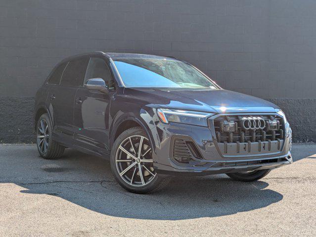 new 2025 Audi Q7 car, priced at $68,870