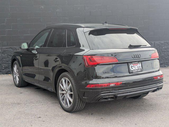 new 2025 Audi Q5 car, priced at $70,110