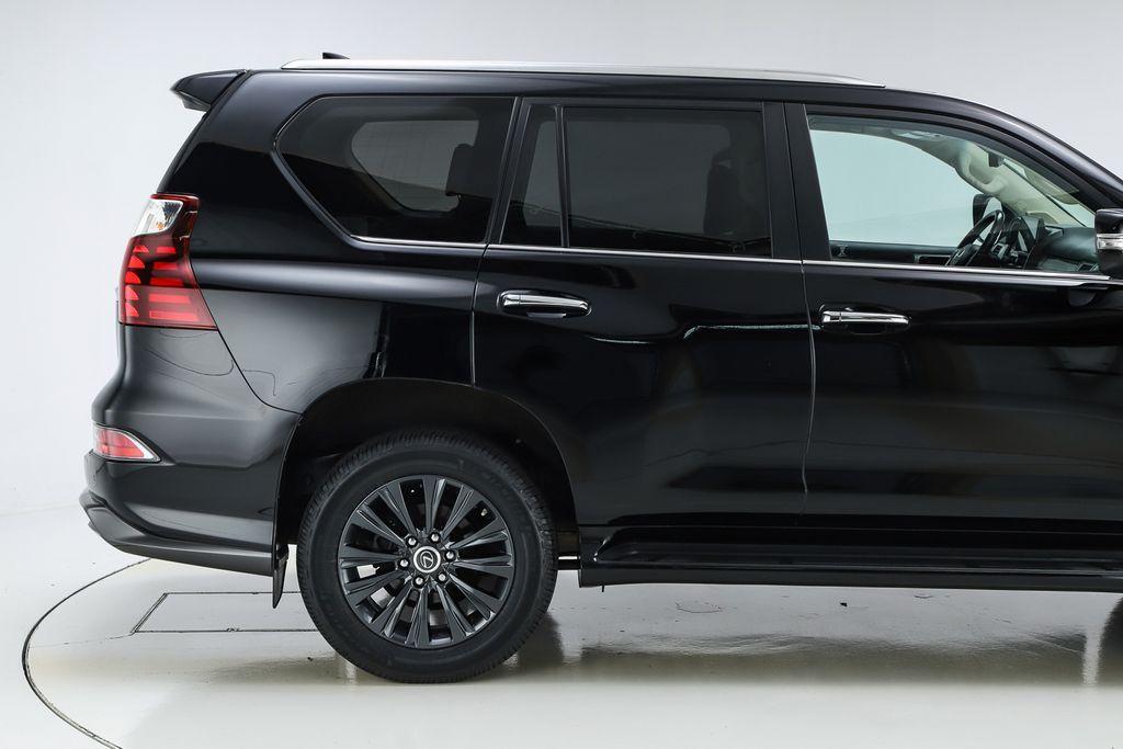 used 2022 Lexus GX 460 car, priced at $52,993