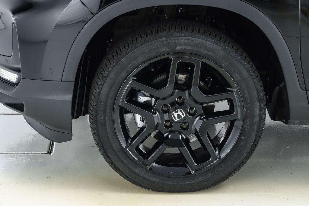 used 2025 Honda Passport car, priced at $46,340