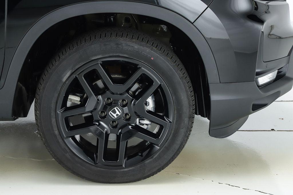 used 2025 Honda Passport car, priced at $46,340