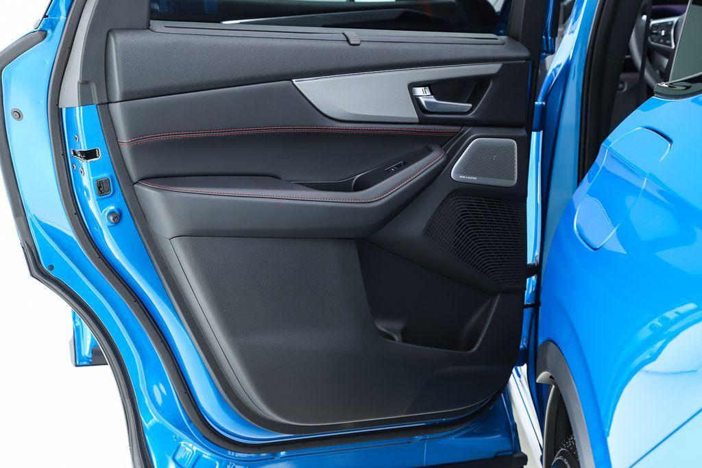 new 2026 Acura MDX car, priced at $70,850