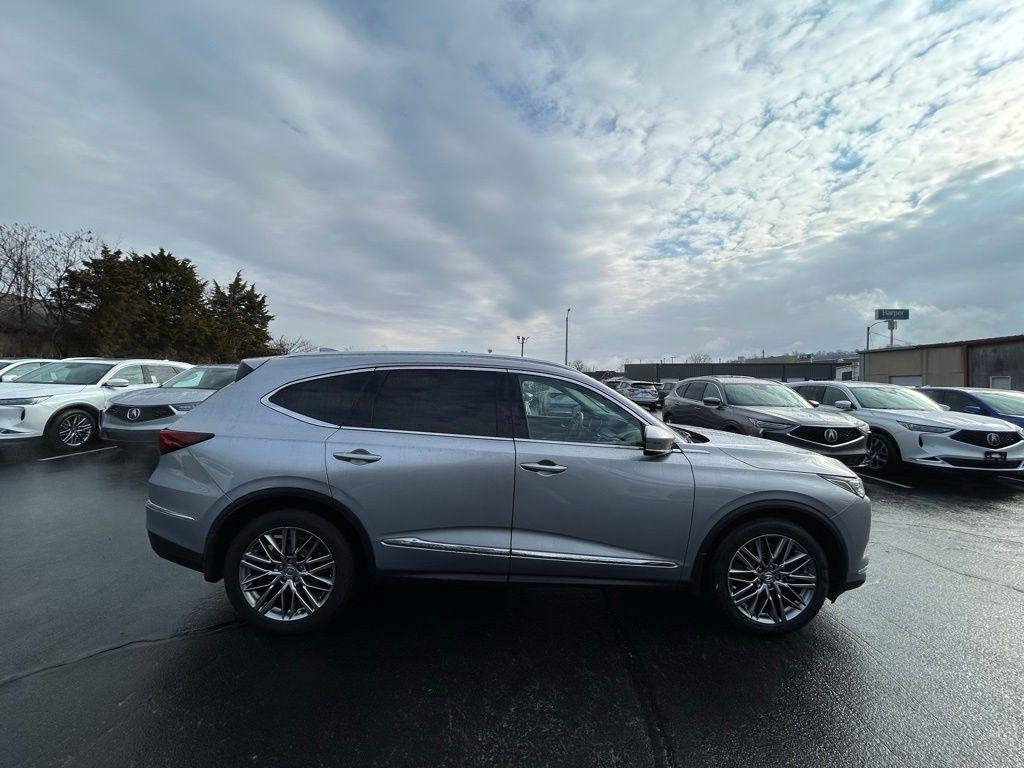 used 2024 Acura MDX car, priced at $59,390