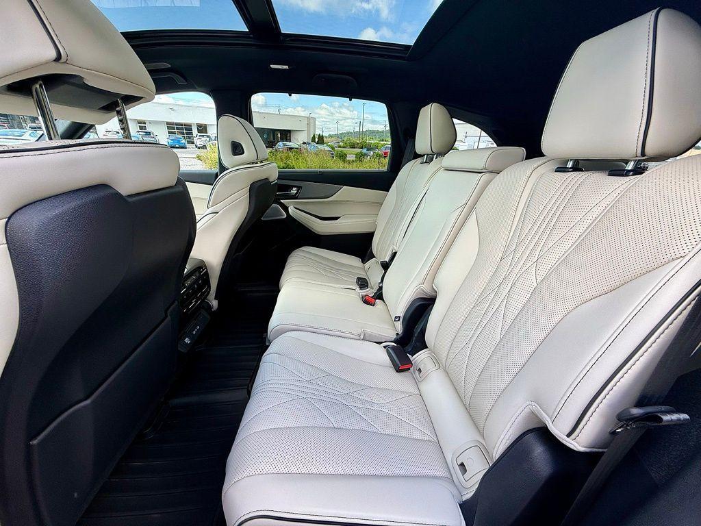 used 2025 Acura MDX car, priced at $64,286