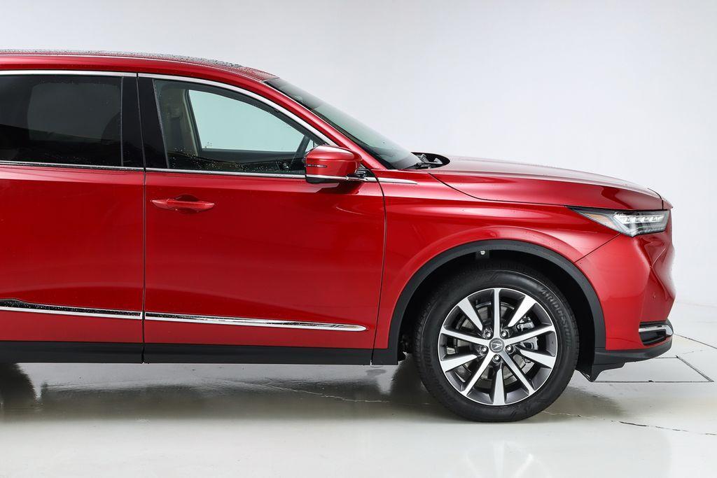 used 2025 Acura MDX car, priced at $53,974