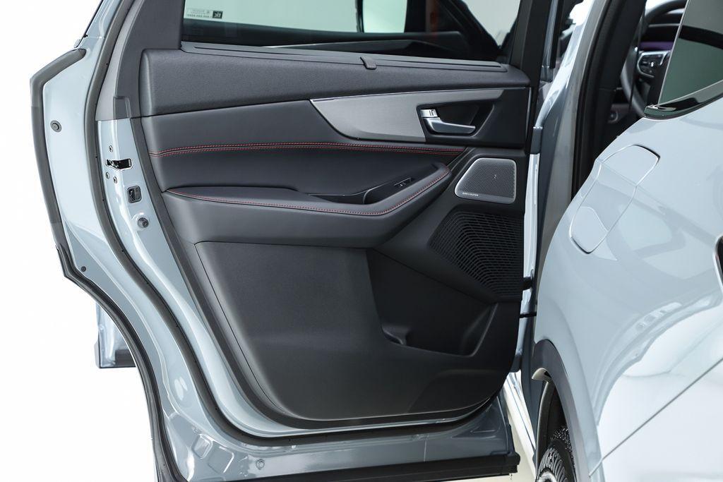 new 2026 Acura MDX car, priced at $70,850