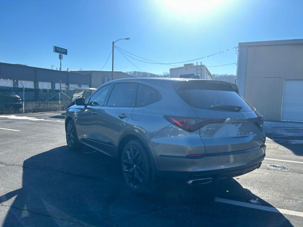 used 2023 Acura MDX car, priced at $48,634