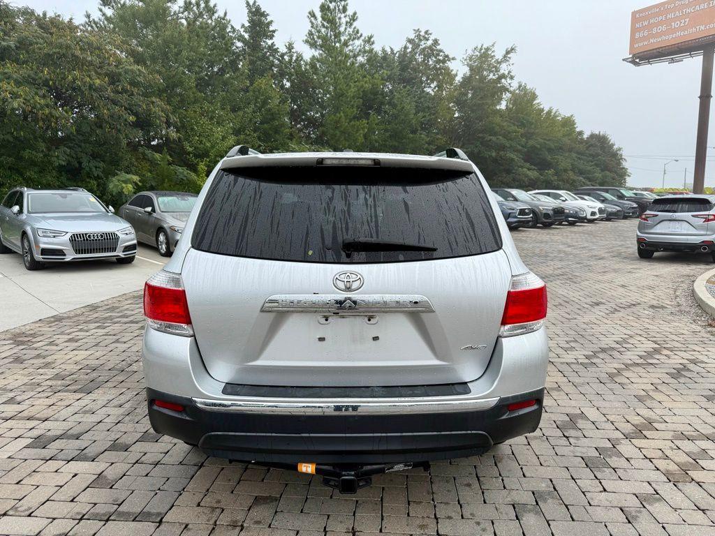 used 2013 Toyota Highlander car, priced at $14,116