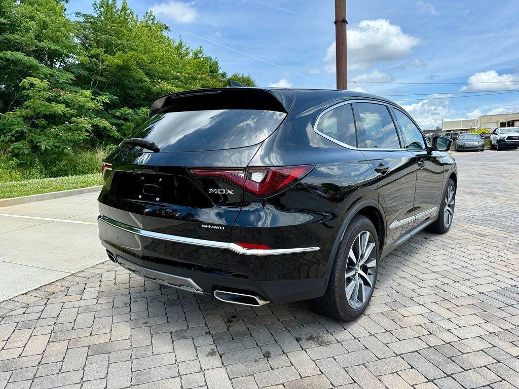 used 2025 Acura MDX car, priced at $54,164