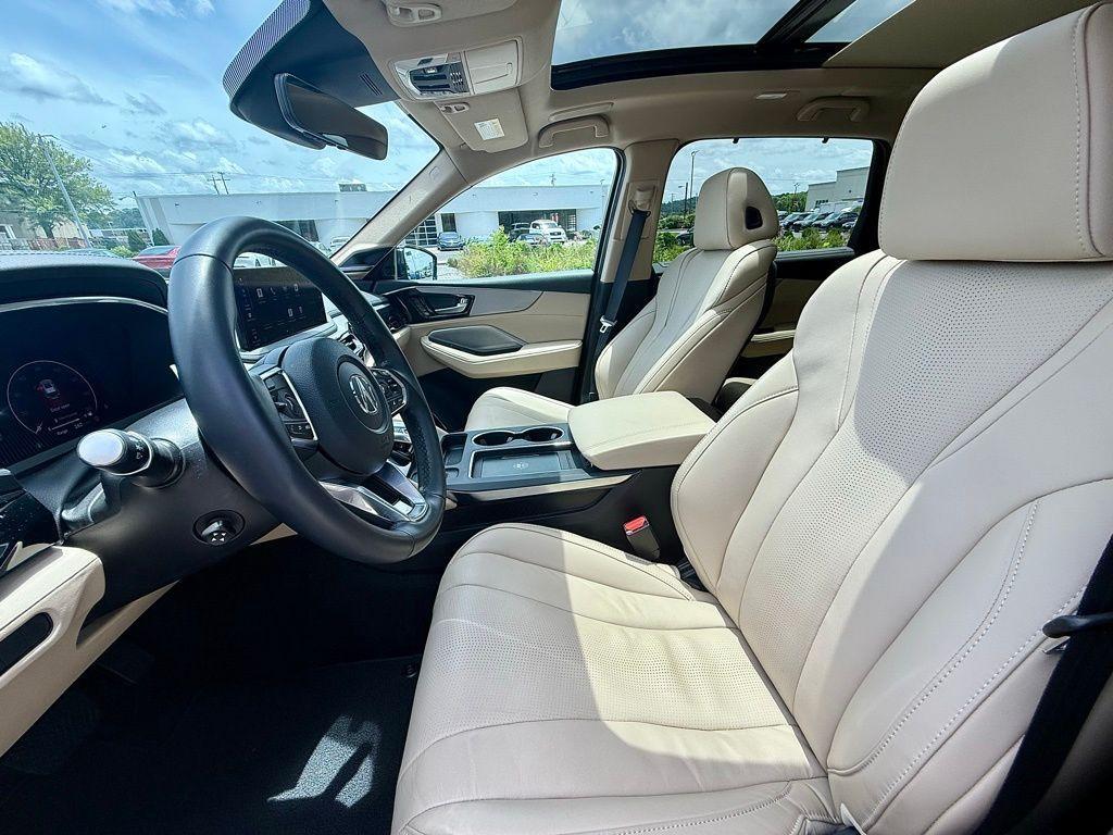 used 2025 Acura MDX car, priced at $54,164