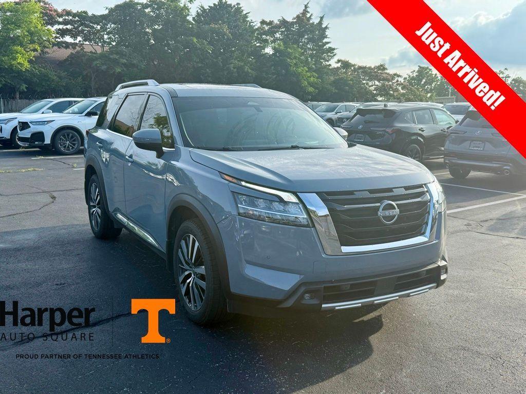 used 2022 Nissan Pathfinder car, priced at $36,247