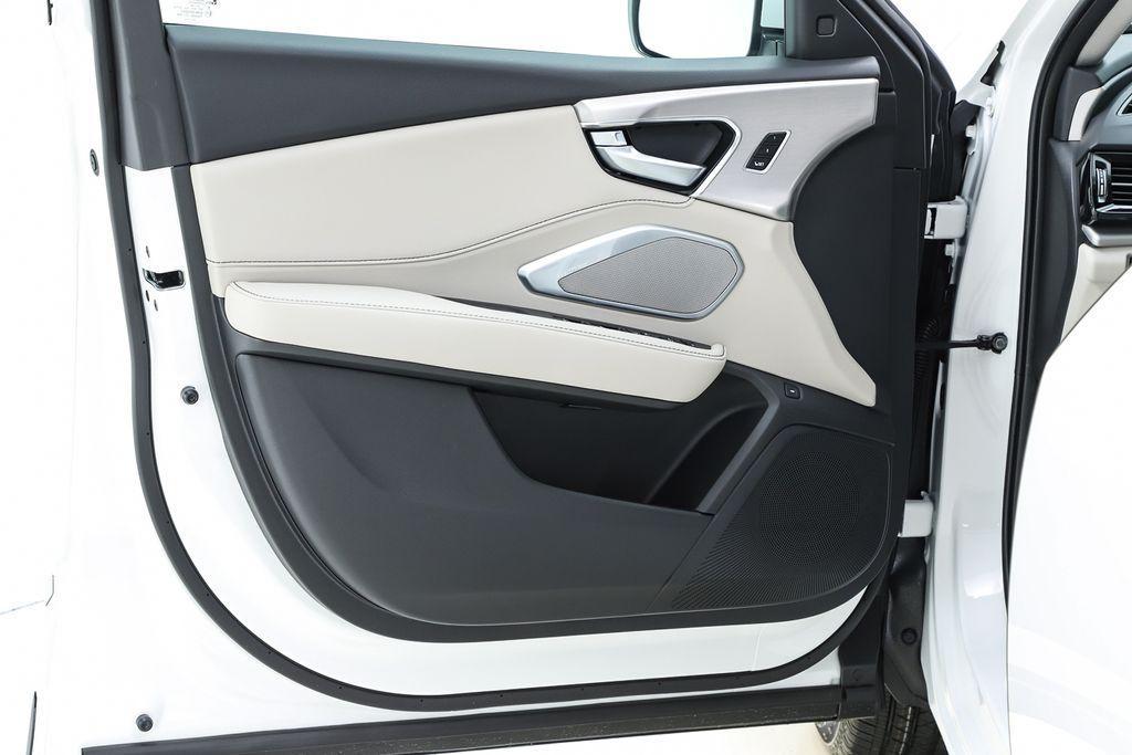 new 2026 Acura RDX car, priced at $49,650