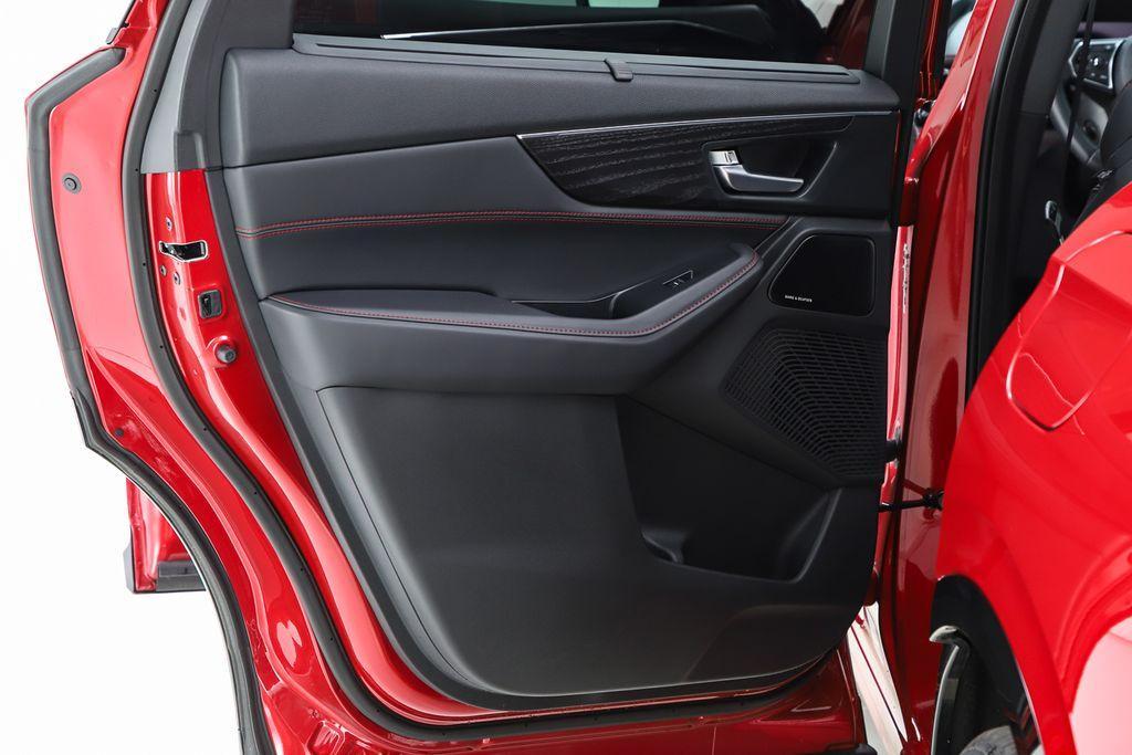 used 2025 Acura MDX car, priced at $65,825