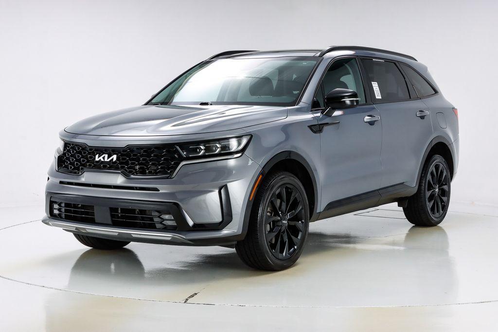 used 2022 Kia Sorento car, priced at $26,977