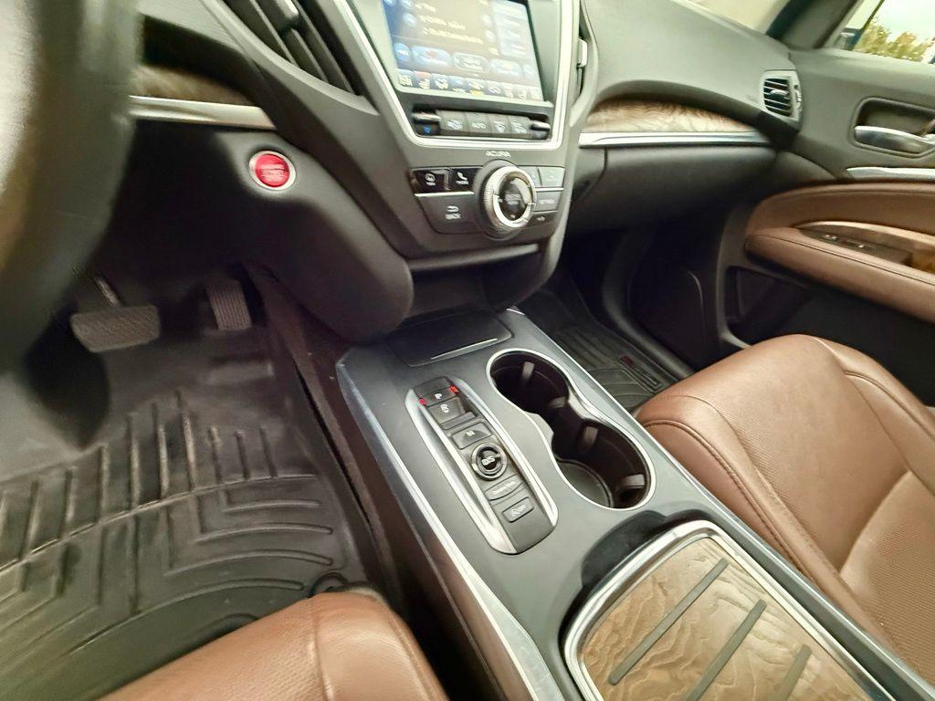 used 2020 Acura MDX car, priced at $30,513