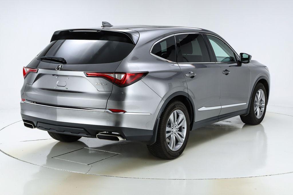 used 2022 Acura MDX car, priced at $30,300