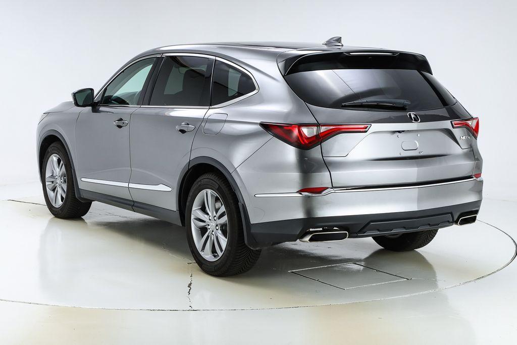 used 2022 Acura MDX car, priced at $30,300