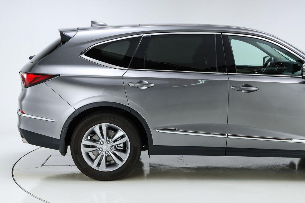 used 2022 Acura MDX car, priced at $30,300
