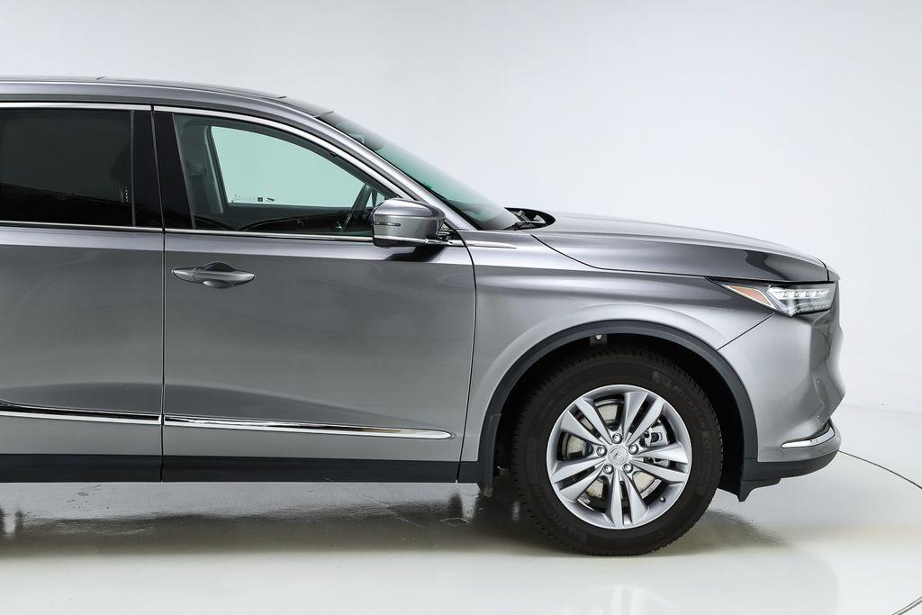 used 2022 Acura MDX car, priced at $30,300