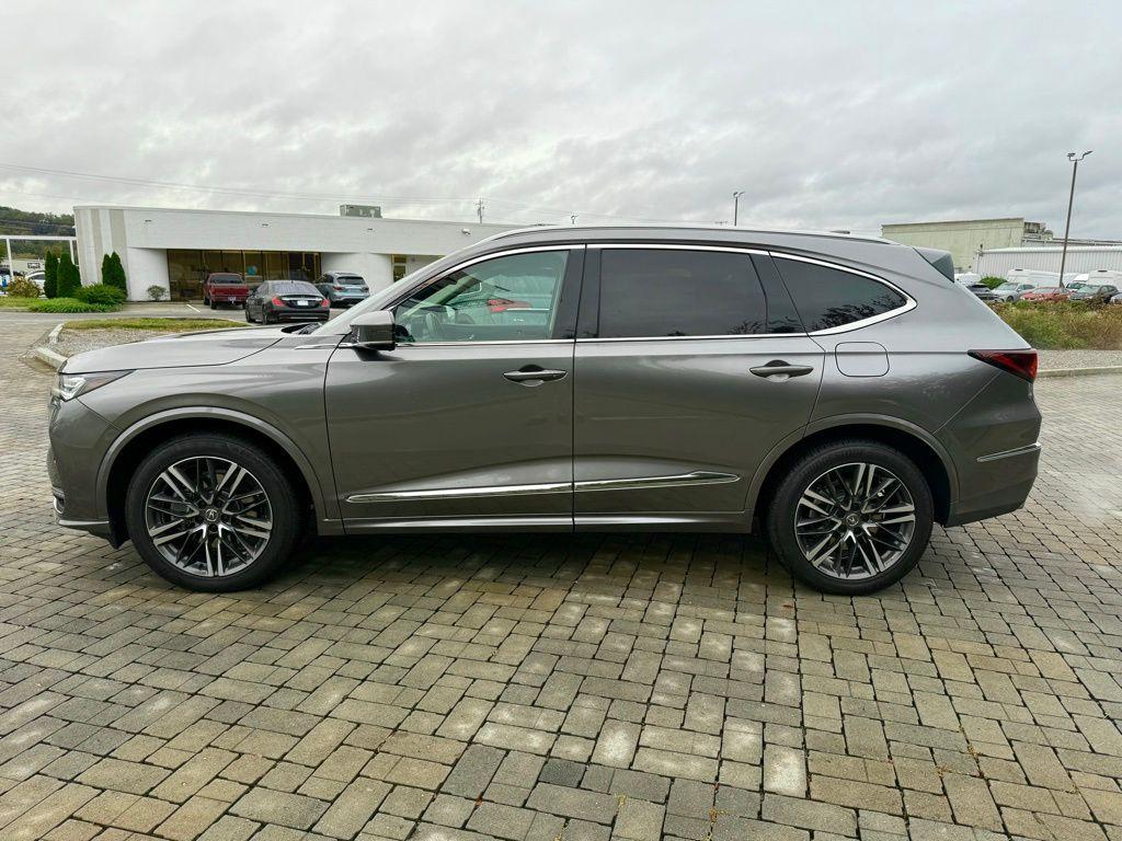 used 2025 Acura MDX car, priced at $59,250