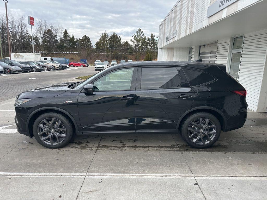 used 2022 Acura MDX car, priced at $46,786