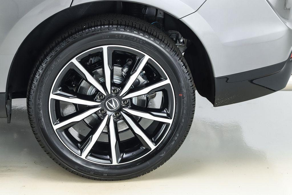 new 2025 Acura RDX car, priced at $56,400