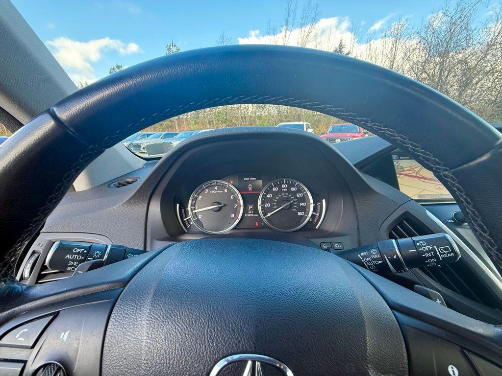 used 2014 Acura MDX car, priced at $14,411