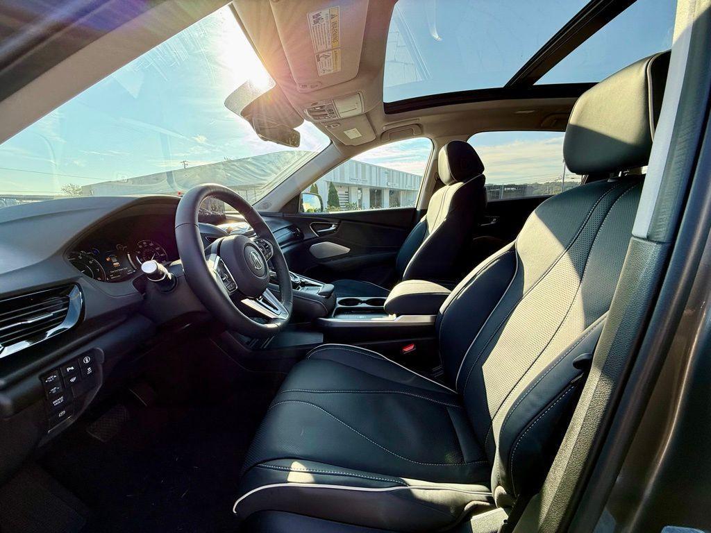 used 2025 Acura RDX car, priced at $48,815