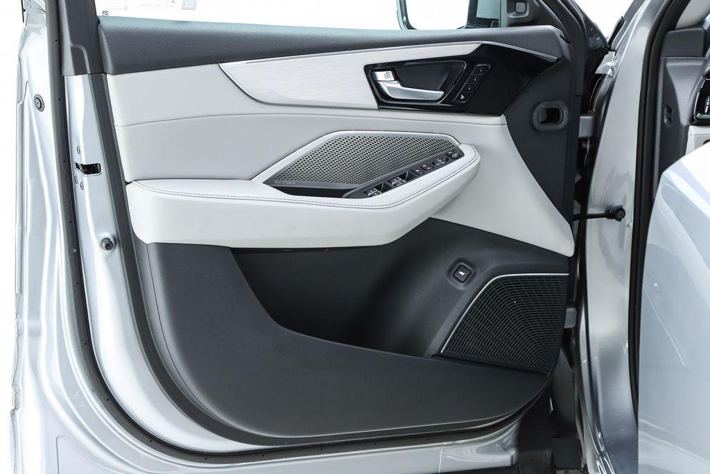 used 2023 Acura MDX car, priced at $38,967