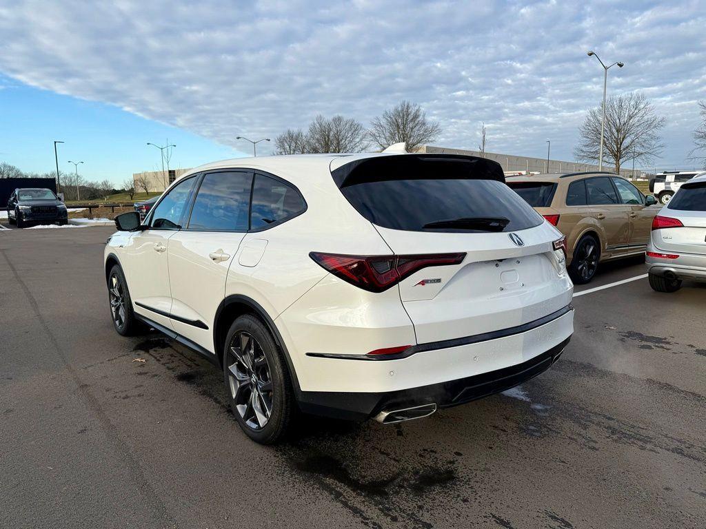 used 2022 Acura MDX car, priced at $44,843