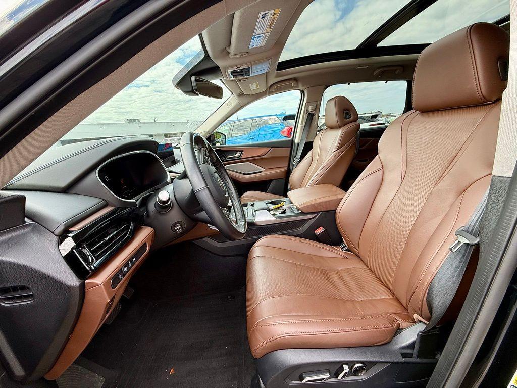 used 2023 Acura MDX car, priced at $41,382