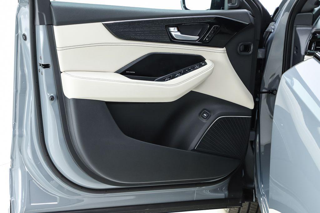 new 2026 Acura MDX car, priced at $77,800