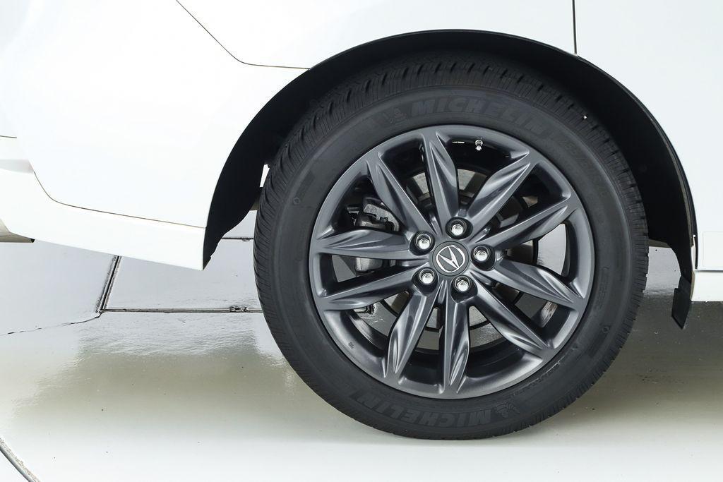 used 2020 Acura MDX car, priced at $29,991
