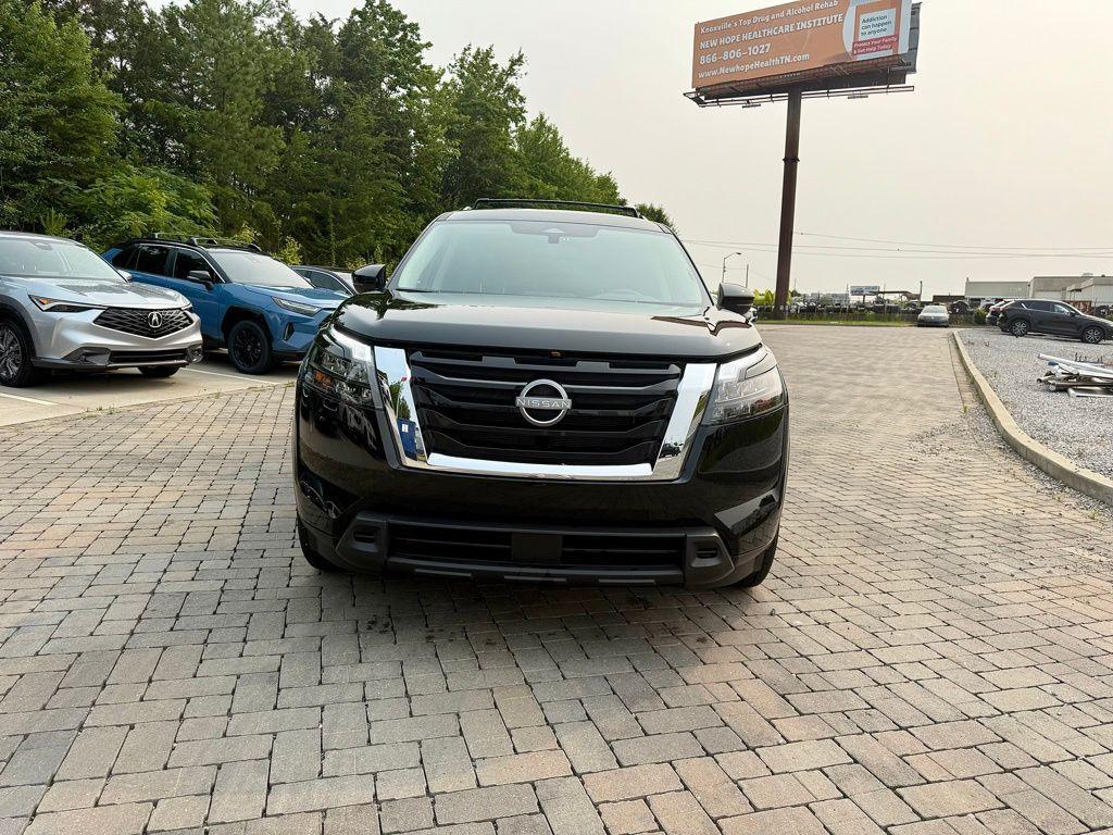 used 2025 Nissan Pathfinder car, priced at $38,567