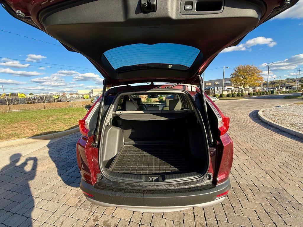 used 2018 Honda CR-V car, priced at $23,626