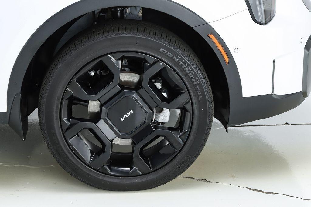 used 2024 Kia Sorento car, priced at $36,798