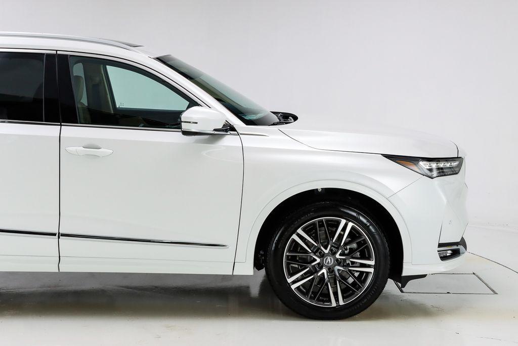 new 2025 Acura MDX car, priced at $68,250